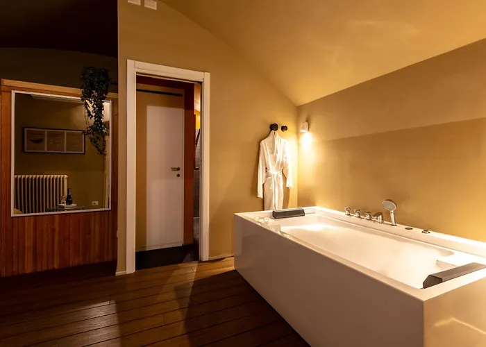 Apartament Romac Coronari With Gym, Sauna And Garden Rzym